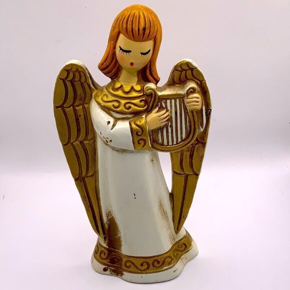 VINTAGE ANGEL WINGS OF GOLD PLAYING HARP SINGING MID CENTURY CHALK WARE  JAPAN - Picture 1 of 5